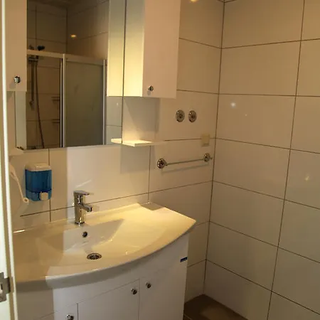 سيستا غاردن إبارت