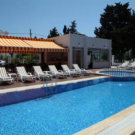 شقة فندقية سيستا غاردن إبارت تورغوتْريس