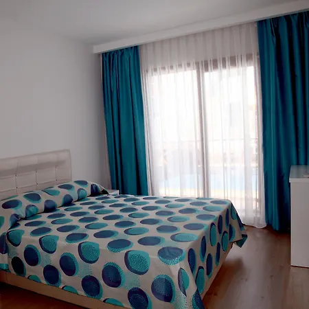 شقة فندقية سيستا غاردن إبارت تورغوتْريس