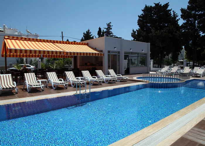 Lägenhetshotell Siesta Garden Turgutreis